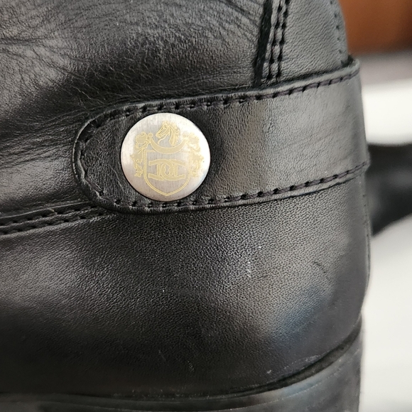 Etienne Aigner boots - Picture 7 of 16